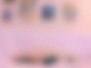 Live cam show with Bella - Small Tits on Dare Cams