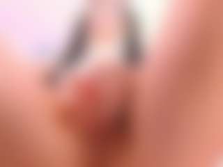 Live cam show with Bella - Ahegao on Cam Slut