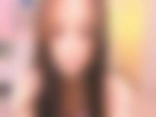 Live cam show with Bella - Green Eyes on eurowanks.com