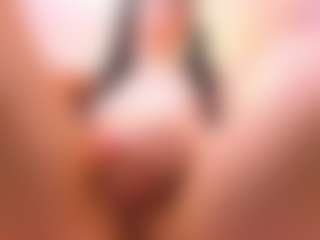 Live cam show with Bella - Green Eyes on CamSodaAdn