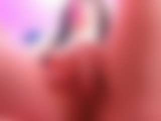 Bella's Live Sex Cam Show