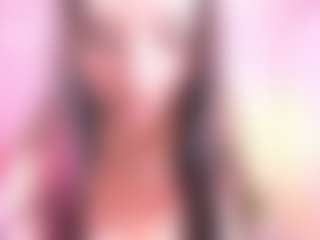 Bella's Live Sex Cam Show