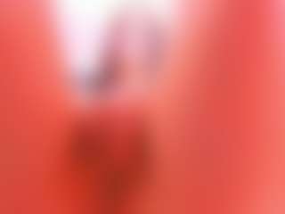 Bella's Live Sex Cam Show