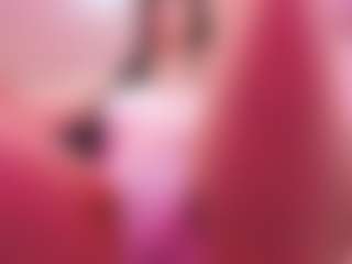 Bella's Live Sex Cam Show