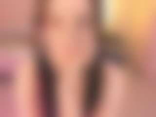 Bella's Live Sex Cam Show