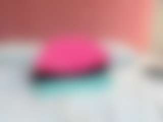 Live cam show with Dhania - Teen (18+) on Streamer API