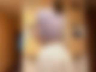 EleonoreBirkenmeier's Live Sex Cam Show