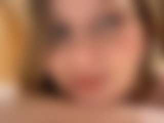 EleonoreBirkenmeier's Live Sex Cam Show