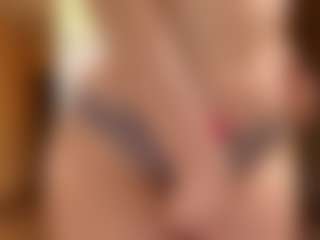EleonoreBirkenmeier's Live Sex Cam Show