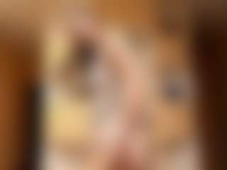 EleonoreBirkenmeier's Live Sex Cam Show