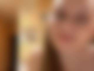 EleonoreBirkenmeier's Live Sex Cam Show