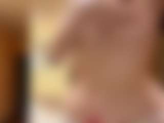 EleonoreBirkenmeier's Live Sex Cam Show