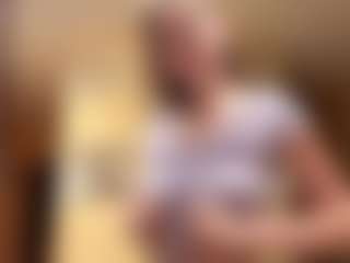 EleonoreBirkenmeier's Live Sex Cam Show