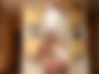 Live cam show with EleonoreBirkenmeier - Striptease on wildcum.com