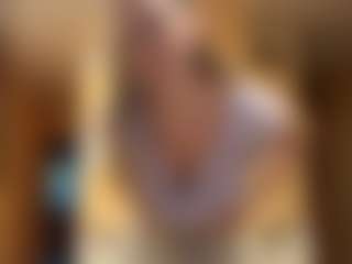 EleonoreBirkenmeier's Live Sex Cam Show