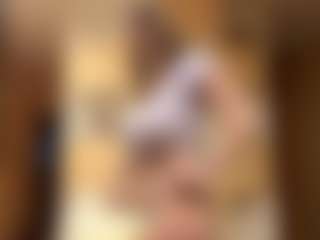 EleonoreBirkenmeier's Live Sex Cam Show