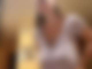 EleonoreBirkenmeier's Live Sex Cam Show