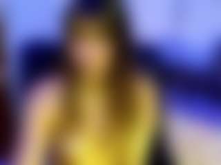 Live cam show with Emmy-Capland - New Lovense on TeamSkeetLive