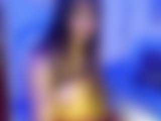 Emmy-Capland's Live Sex Cam Show