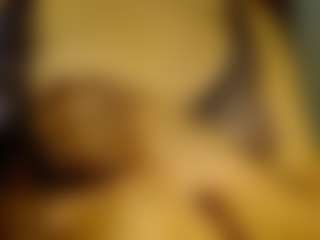 Emmy-Capland's Live Sex Cam Show