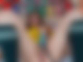 Live cam show with GabyEvans44 - Brown Hair Teen (18+) on CamClone