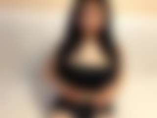 Live cam show with Alisa - Normal on AdultVida.com