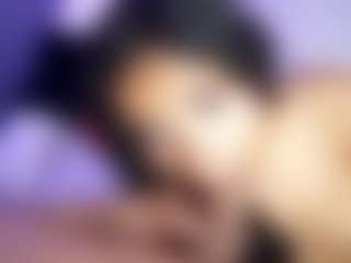Live cam show with Megan Prada - Brown Eyes on AdultVida.com
