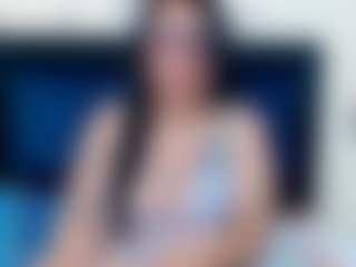 Live cam show with NATYXS - MILF on CamClone