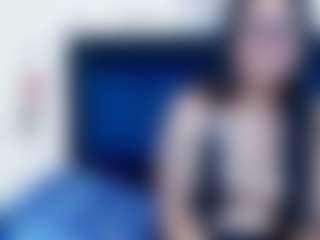 NATYXS MILF webcam performer live streaming