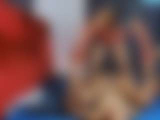Live cam show with Noirlux - Moaning on Pornisteam.com
