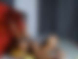 Live cam show with Noirlux - Moaning on sexytreat.net