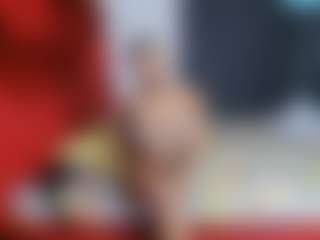 Live cam show with Noirlux - Tease on Camsoda