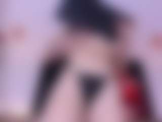 Live-Cam-Show mit RachelTom - Striptease auf Camsoda