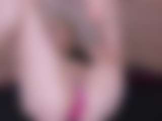 Live cam show with RachelTom - Deepthroat on testsause.com