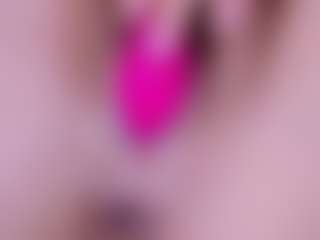 Live cam show with RachelTom - Spank Toys on Big Tits