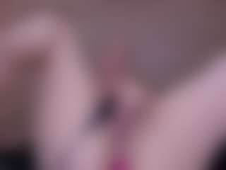 Live cam show with RachelTom - Pornstar Public on SinfulBabes