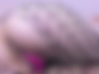 Live cam show with RachelTom - Natural on CamClone