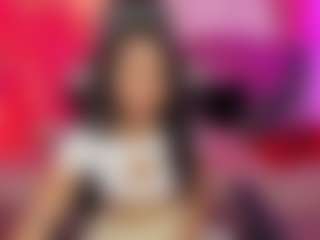 Arianaivers's Live Sex Cam Show