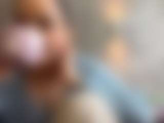 Live cam show with ColeenMoravec - Big Tits MILF on Strip Flash - Live Sex Shows
