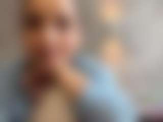 Live cam show with ColeenMoravec - Strip on Mixed Magazine Live