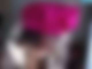 Essencelover's Live Sex Cam Show