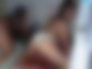 Essencelover's Live Sex Cam Show