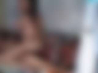 Essencelover's Live Sex Cam Show