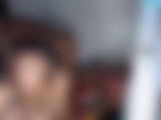 Essencelover's Live Sex Cam Show