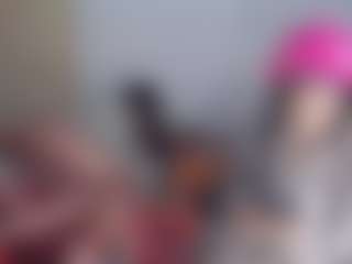 Essencelover's Live Sex Cam Show