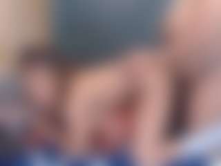 Essencelover's Live Sex Cam Show