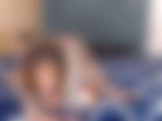 Essencelover's Live Sex Cam Show