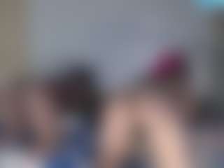 Essencelover's Live Sex Cam Show