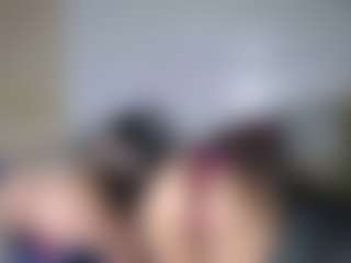 Essencelover's Live Sex Cam Show
