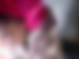 Essencelover's Live Sex Cam Show